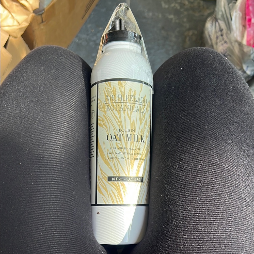 Archipelago Botanicals Oat Milk Lotion